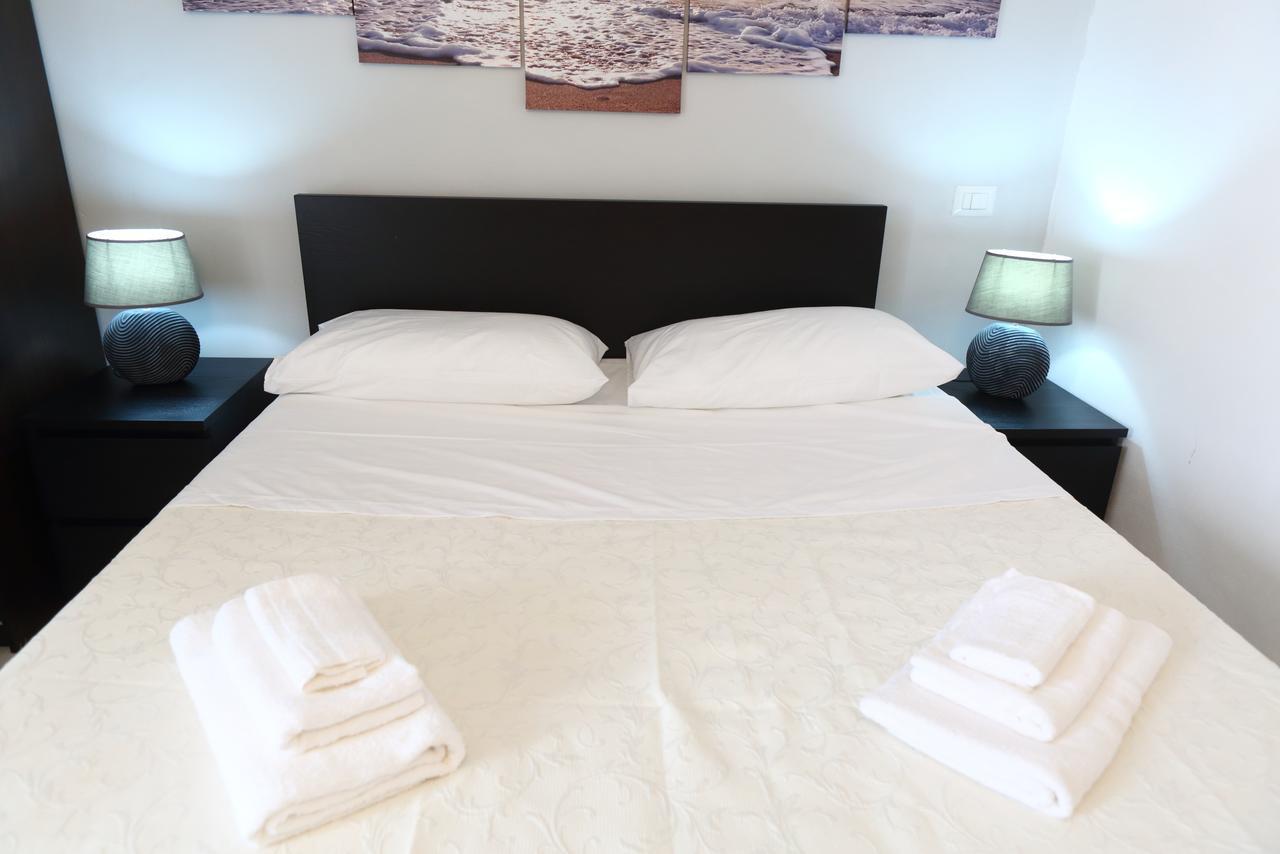 Palazzo Melnis Bed and Breakfast Cefalù Buitenkant foto